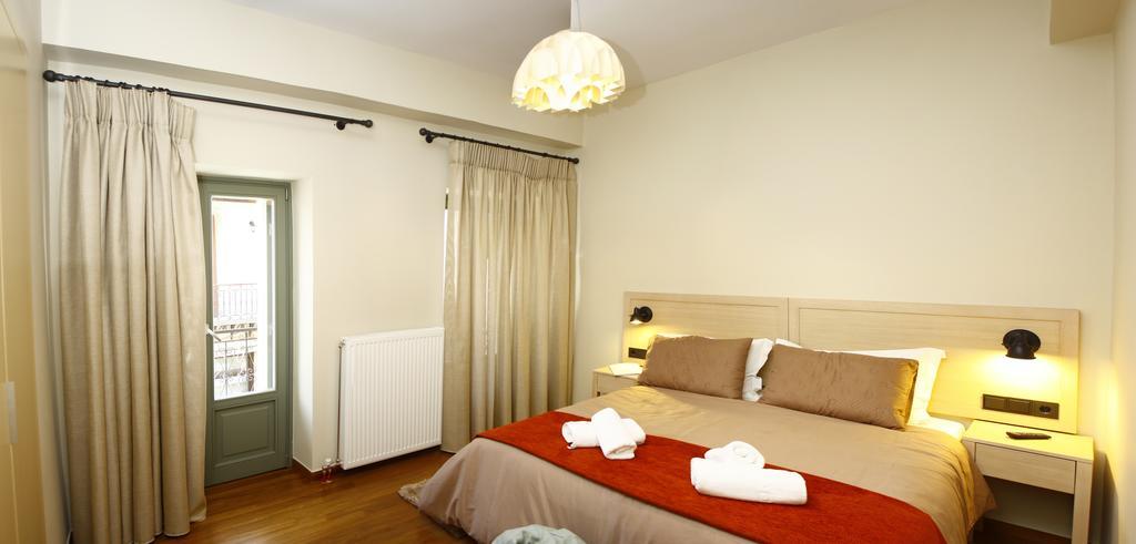 Kazas Luxury Apartment Dimitsana Bagian luar foto