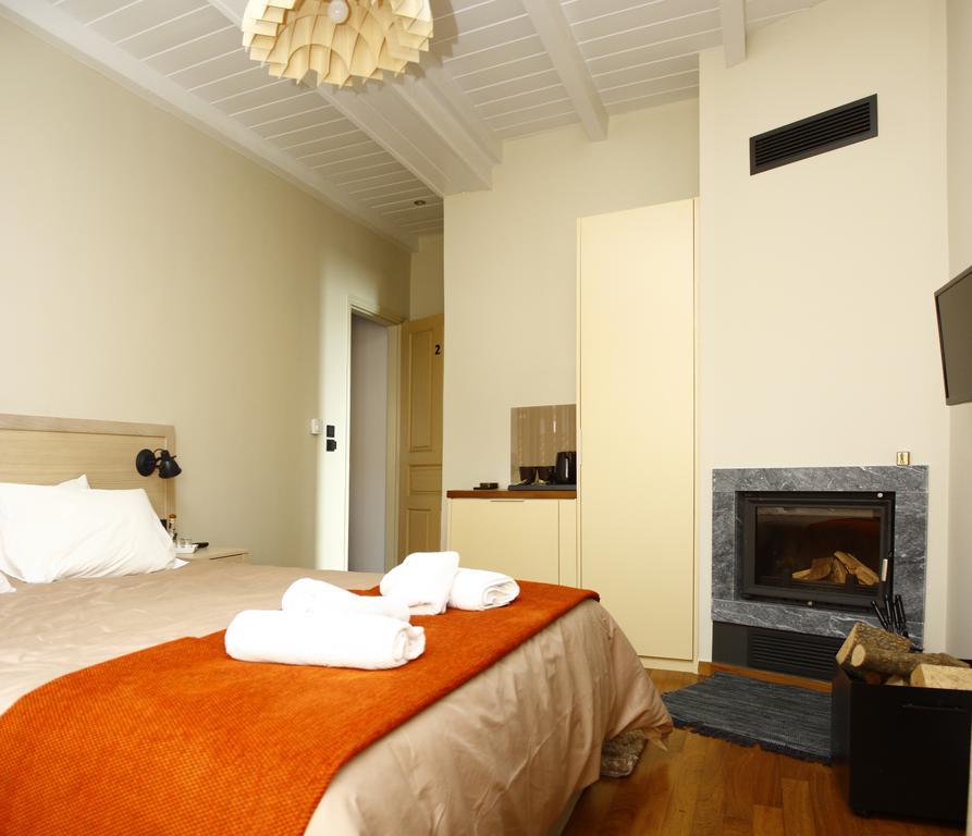 Kazas Luxury Apartment Dimitsana Bagian luar foto
